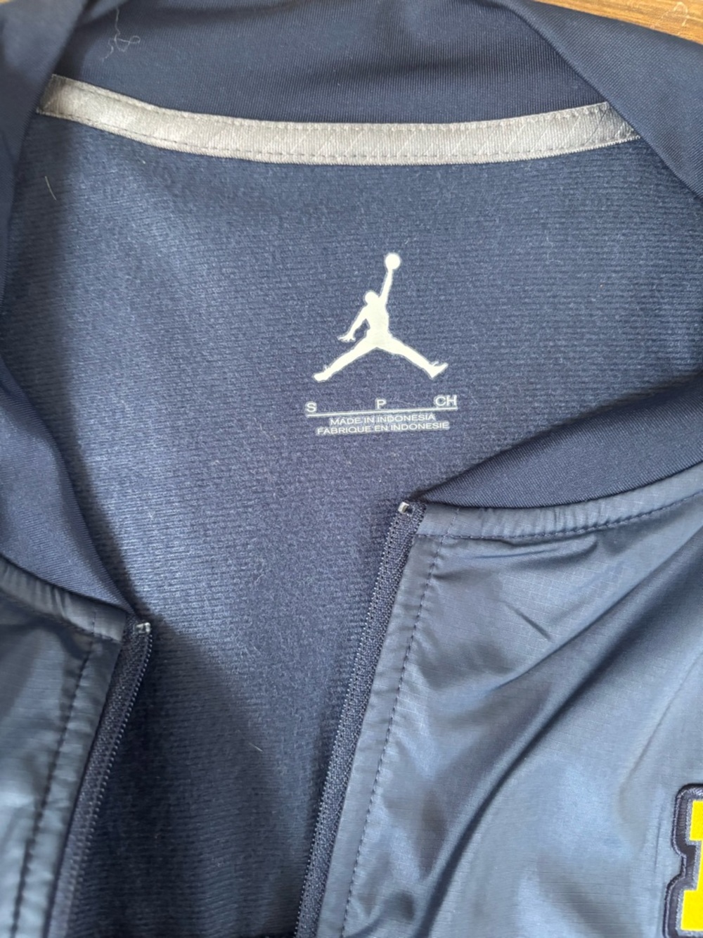 Jordan Zip Up - Picture 2 of 7